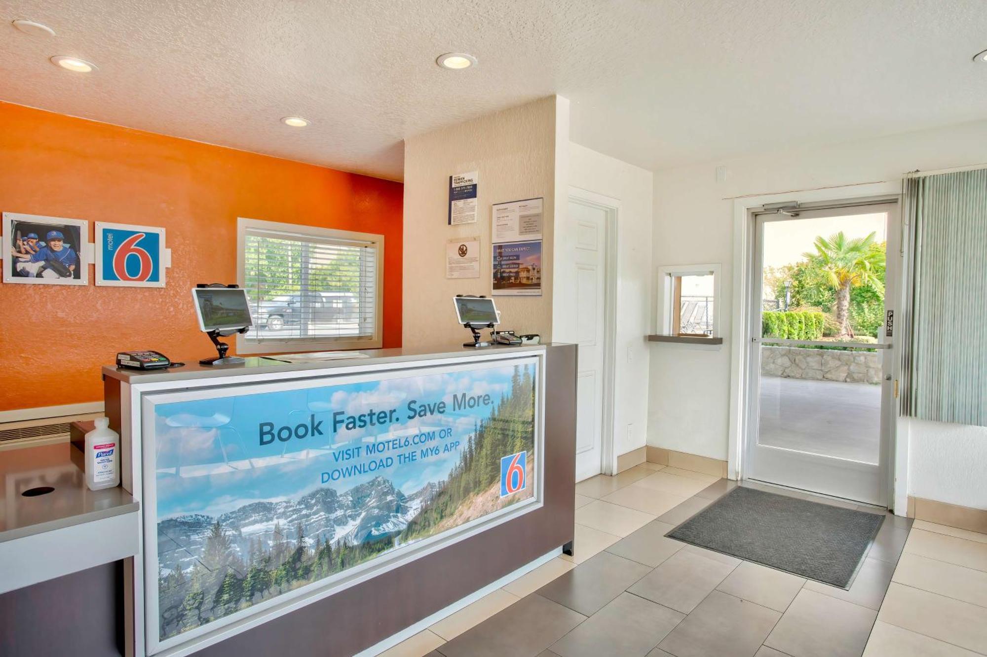 Motel 6-Salem, Or - Expo Center Dış mekan fotoğraf
