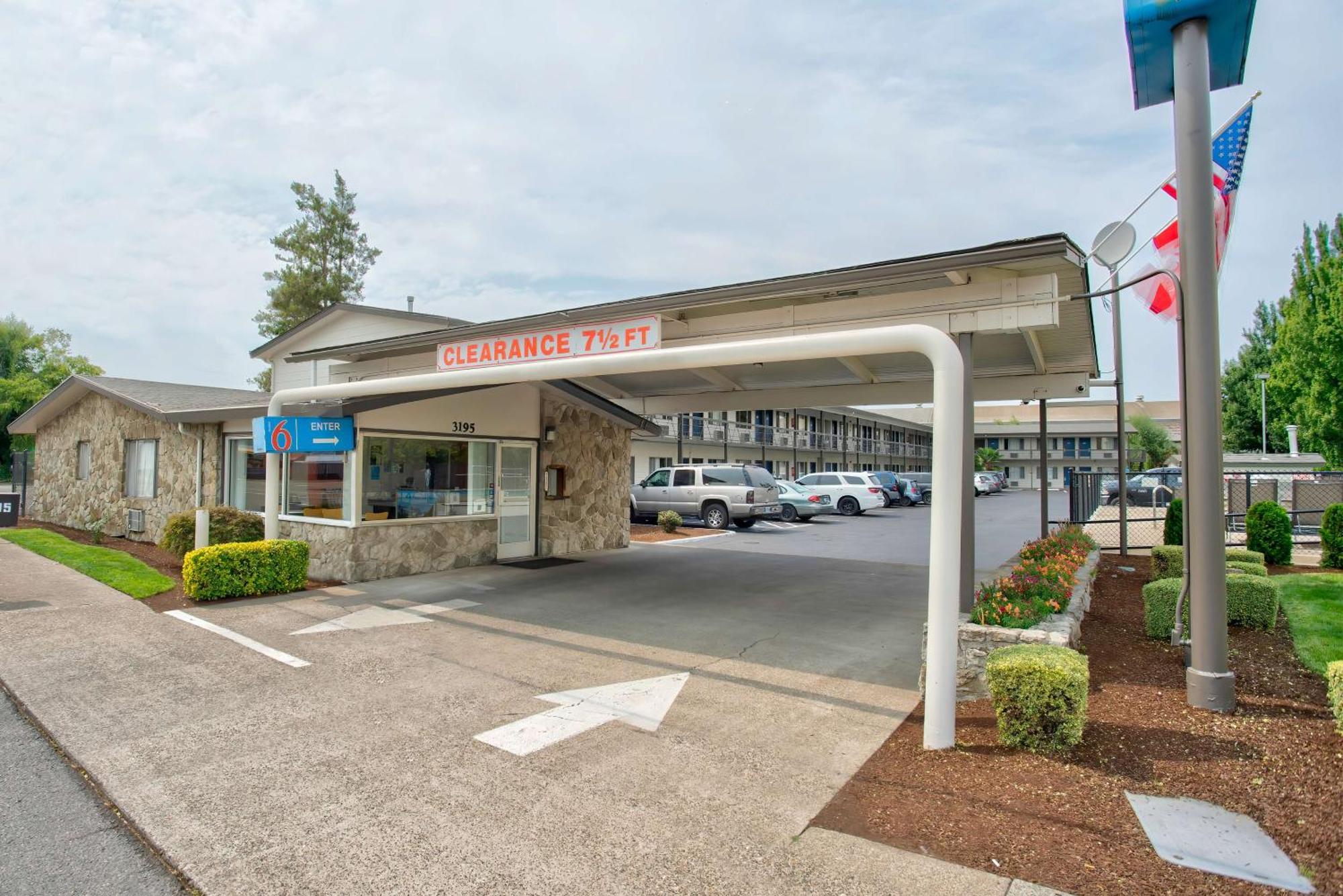 Motel 6-Salem, Or - Expo Center Dış mekan fotoğraf